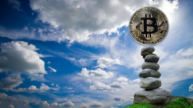 Opportunità di guadagno a lungo termine con l’investimento in Bitcoin 