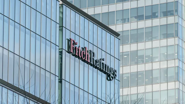 Downgrade di Fitch, gli Stati Uniti perdono la corona