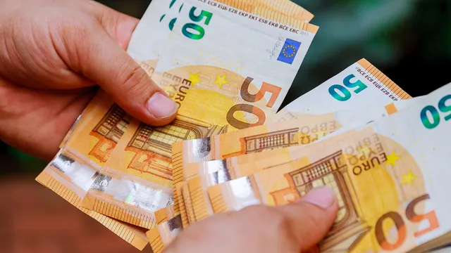 Busta paga, nuovi aumenti nel 2024 fino a 200 euro: ecco come cambieranno gli stipendi