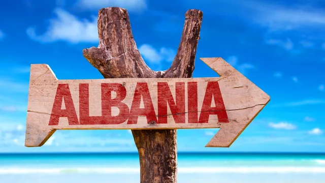 Vacanze in Albania: mare, 4 spiagge top sulla costa albanese e prezzi