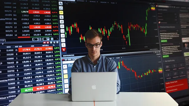 Mercati Azionari Beneficiano del Calo dei Rendimenti Obbligazionari e dei Dati Economici Deboli