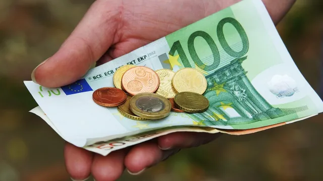 Assegno Unico, fino a 85 euro in più di bonifico INPS: ecco a chi spetta l’aumento e da quando