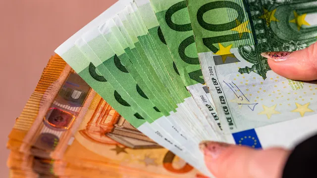 Stipendi NoiPA, in arrivo un nuovo aumento in busta paga fino a 80€: per quali categorie
