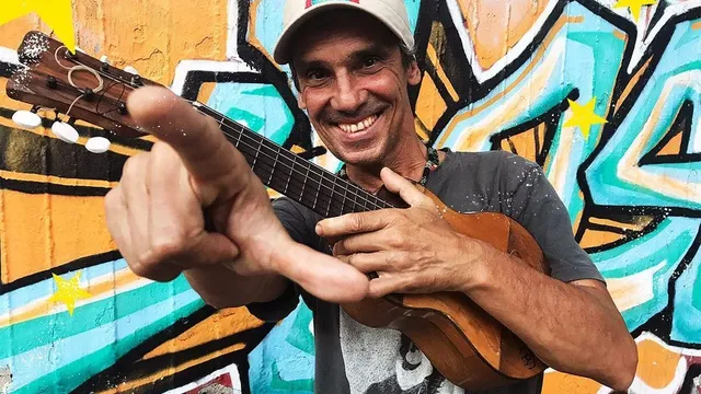 Manu Chao torna in Italia per due concerti 2023: scaletta, date e come acquistare i biglietti