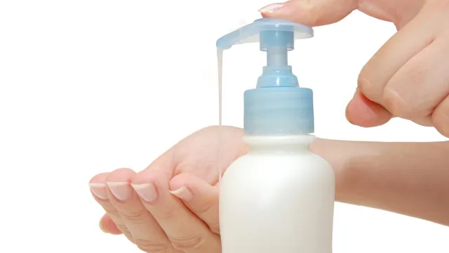 Felce Azzurra, maxi ritiro di saponi e detergenti per impurità microbiologiche: l’elenco dei lotti richiamati