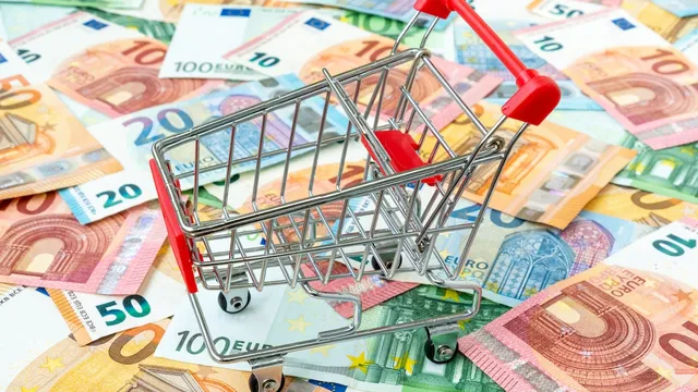 Carta Acquisti Spesa, nuova ricarica alla Social Card da 382,50€ a ottobre 2023? Ecco a chi spetta e quando arriva
