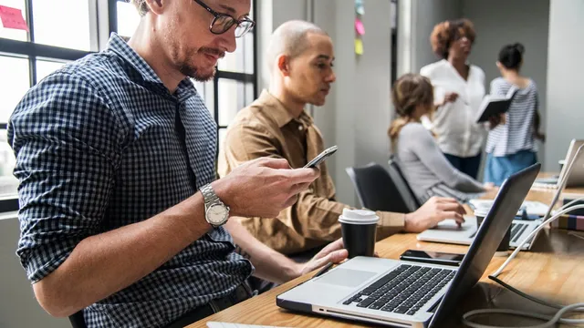 Lavoro, over 40-50 in difficoltà nella ricerca e nel fare carriera: al Digital Meet, le competenze da acquisire