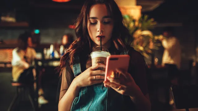 Verizon supera le stime con utili per azione di $1,22 nel terzo trimestre e potenzia le prospettive