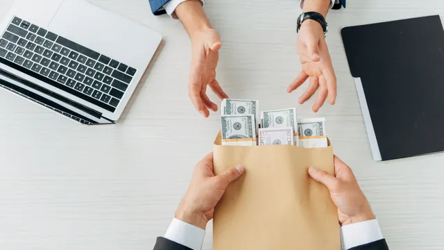 Banche, con il nuovo contratto un aumento di 435 euro al mese