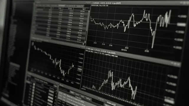 L'inflazione scende più del previsto, giù i rendimenti