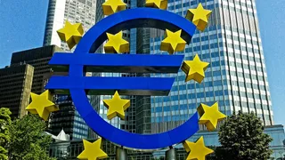 Gli investitori assorbono la decisione della BCE sui tassi e attendono indicazioni future