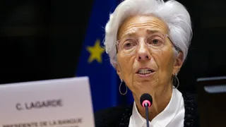 Finanza e Mercati: Lagarde, seguiamo i dati non la Fed