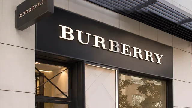 Lusso in forte calo in Europa, da Burberry a Swatch pioggia di brutte notizie