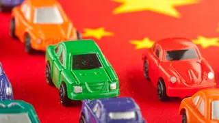 Auto UE, a giugno vendite +4,3% ma tutte le strade riportano alla Cina