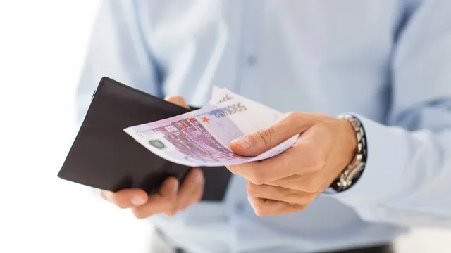 Carta Docente 2024, come utilizzare il Bonus 500 euro in scadenza a fine agosto