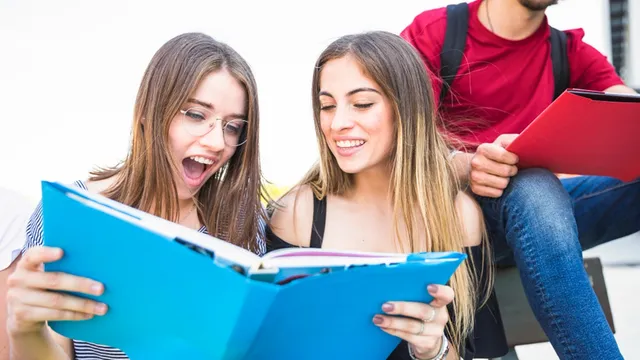 Bonus studenti, arrivano 115 euro ma non per tutti: ecco a chi spettano e perchè