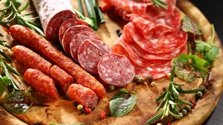 Richiamo alimentare, un lotto di salame contaminato, ecco qual è