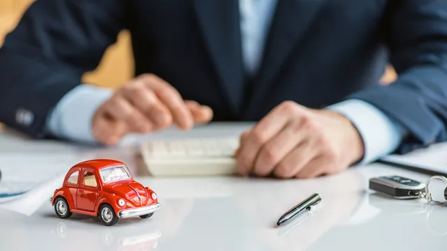 RC auto, boom +17,3% in due anni, i dati del rapporto Codacons