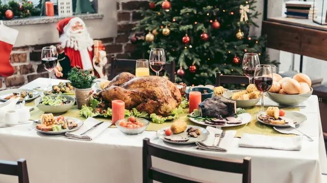 Natale 2024, come restare in forma durante le feste? I consigli per la salute