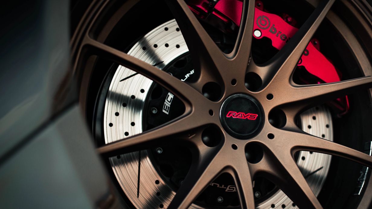 Brembo molla i freni con i preliminari 2024