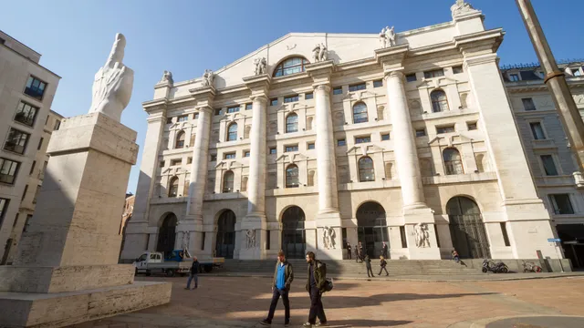 Piazza Affari chiude in calo una settimana molto volatile