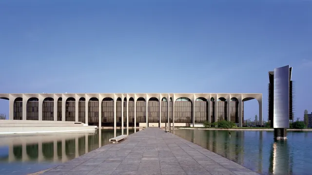 Mondadori, primo trimestre debole per il libro, ma confermata la guidance