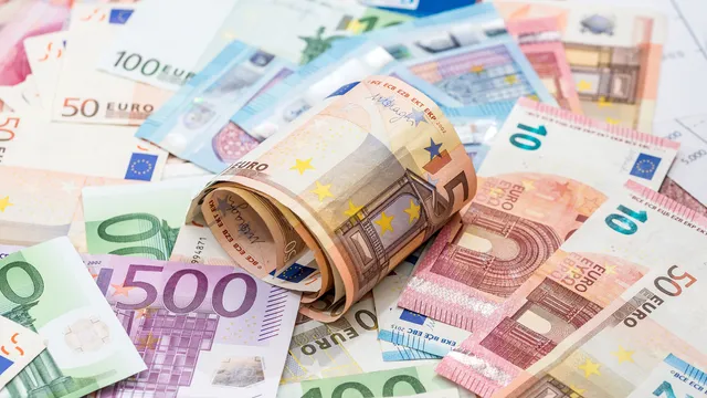 Busta paga, arriva nuovo aumento fino a 1.000 euro, per chi