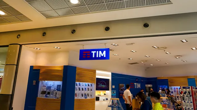 TIM si fa notare a Piazza Affari
