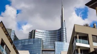 Unicredit su Banco BPM : altri 30 giorni di sospensione, un risiko sempre più ridicolo