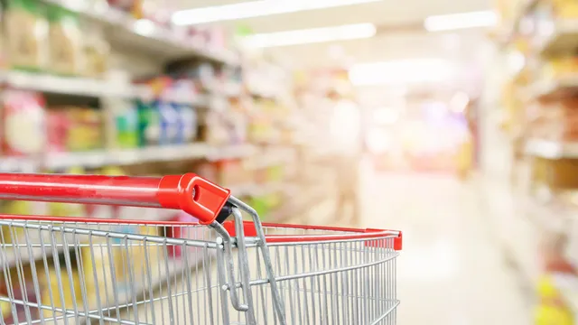 Richiami alimentari, zampone a fette ritirato per rischio microbiologico