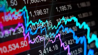 Oro e dollaro salgono insieme: mercati in equilibrio tra fiducia e rischio di eccesso