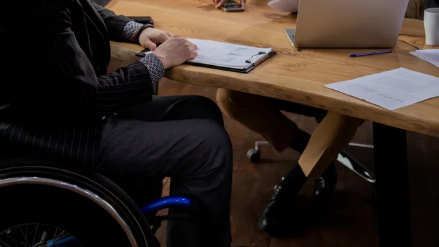 Legge 104, novità in arrivo a gennaio 2026 su permessi, smart working e congedi