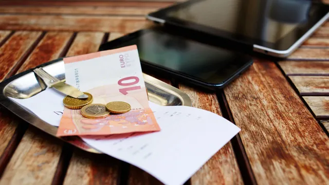 Area euro: crescita fragile, manifattura in affanno, ma la stabilizzazione passa da credito e inflazione