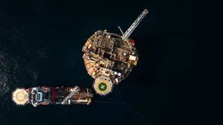 Eni, l'azione reduce da una brutta seduta