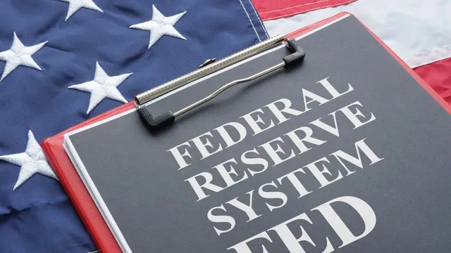 Trump contro Powell: lo scontro istituzionale che mette alla prova l’indipendenza della Fed