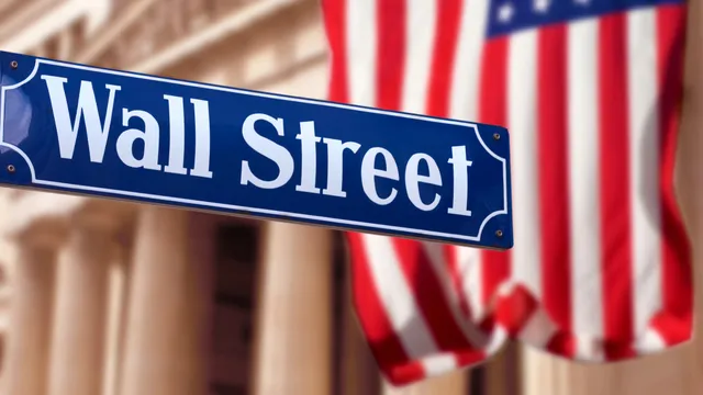 Wall Street in salute, ma non tutta allo stesso modo