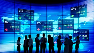 Mercati globali in sospensione: l’MSCI World bloccato vicino ai massimi