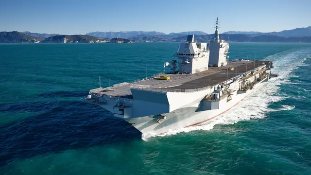 Azioni Fincantieri accelerano con target piano