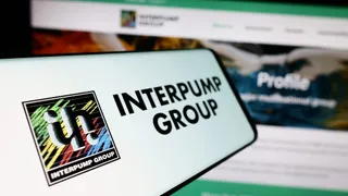 Interpump, il mercato punisce la prudenza: crollo dopo i conti e la guidance 2026