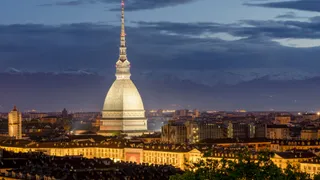 Juventus e Torino: Derby delle difficoltà tra bilanci, risultati e contestazioni