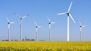 Erg tra volatilità e nuovi target, i conti 2025 e la guidance 2026 sotto la lente 