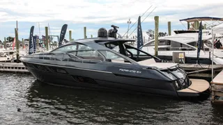 Ferretti record, cda valuta rilancio KKCG