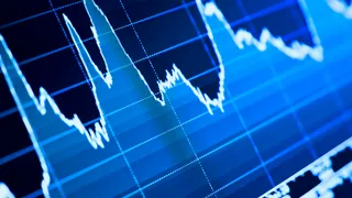 Inflazione ed energia mettono in allerta le banche centrali: tassi più alti più a lungo