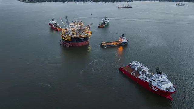 Borsa Italiana, Eni accelera col petrolio, su MPS spinta da Caltagirone