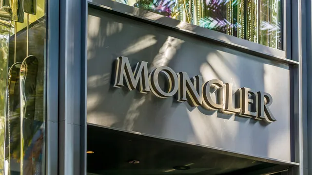 Moncler, dati trimestrali molto forti, ma il mercato è pessimista 
