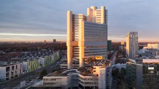 Unicredit alle prese con Commerzbank. Reply in rally dopo una promozione