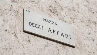 Borsa Italiana in rialzo, ancora denaro sulle banche
