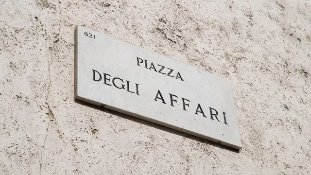 Borsa Italiana in rialzo, ancora denaro sulle banche
