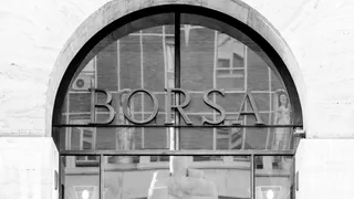 Borsa Italiana in rialzo, ancora in denaro le banche e i petroliferi