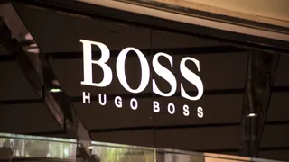 Lusso: Frasers lancia offerta da 2 miliardi di euro per Hugo Boss